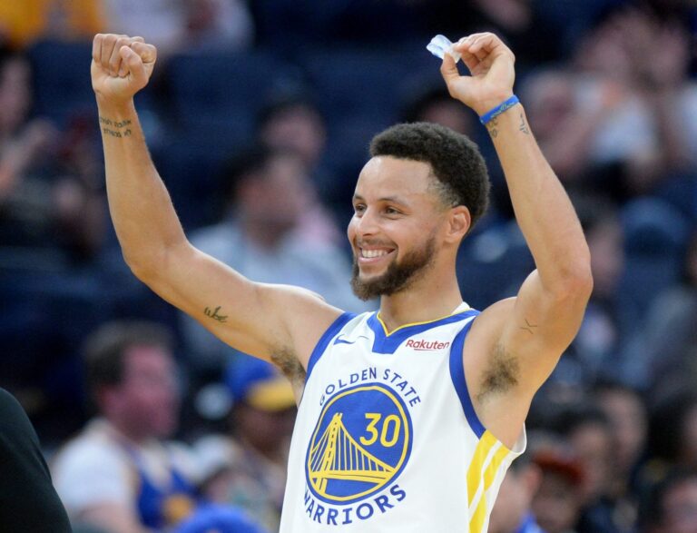 Stephen Curry Haircut 2023 [UPDATES] Men's Hairstyles X